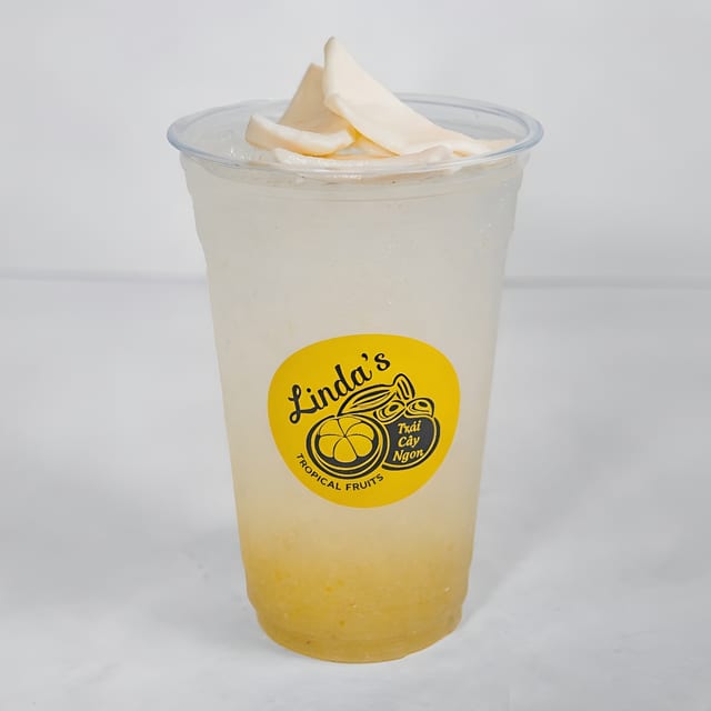 9. Classic Coco Juice - Dừa Tắc.