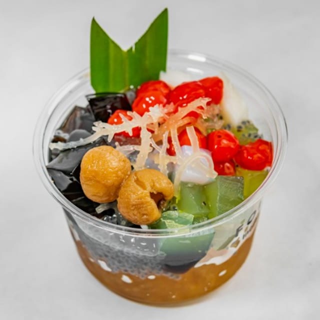 Linda's Grass Jelly - Sương Sáo Thập Cẩm.